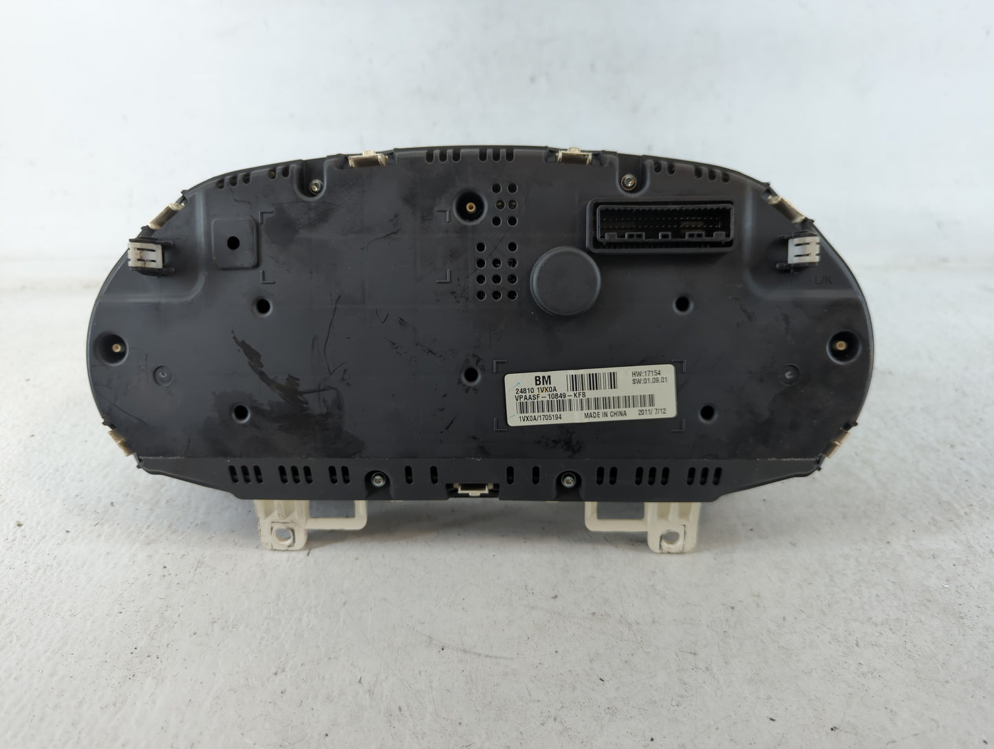 2011-2012 Nissan Rogue Instrument Cluster Speedometer Gauges P/N:24810 1VX0A Fits Fits 2011 2012 OEM Used Auto Parts - Oemus