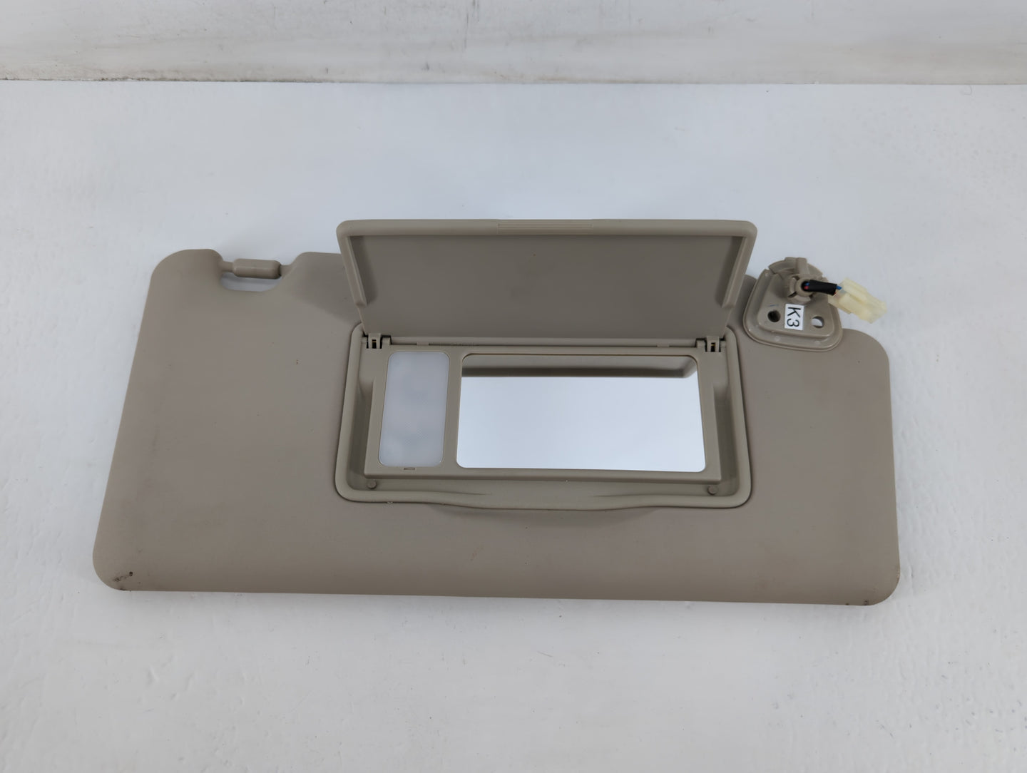 2008-2015 Nissan Rogue Sun Visor Shade Replacement Passenger Right Mirror Fits Fits 2008 2009 2010 2011 2012 2013 2014 2015 