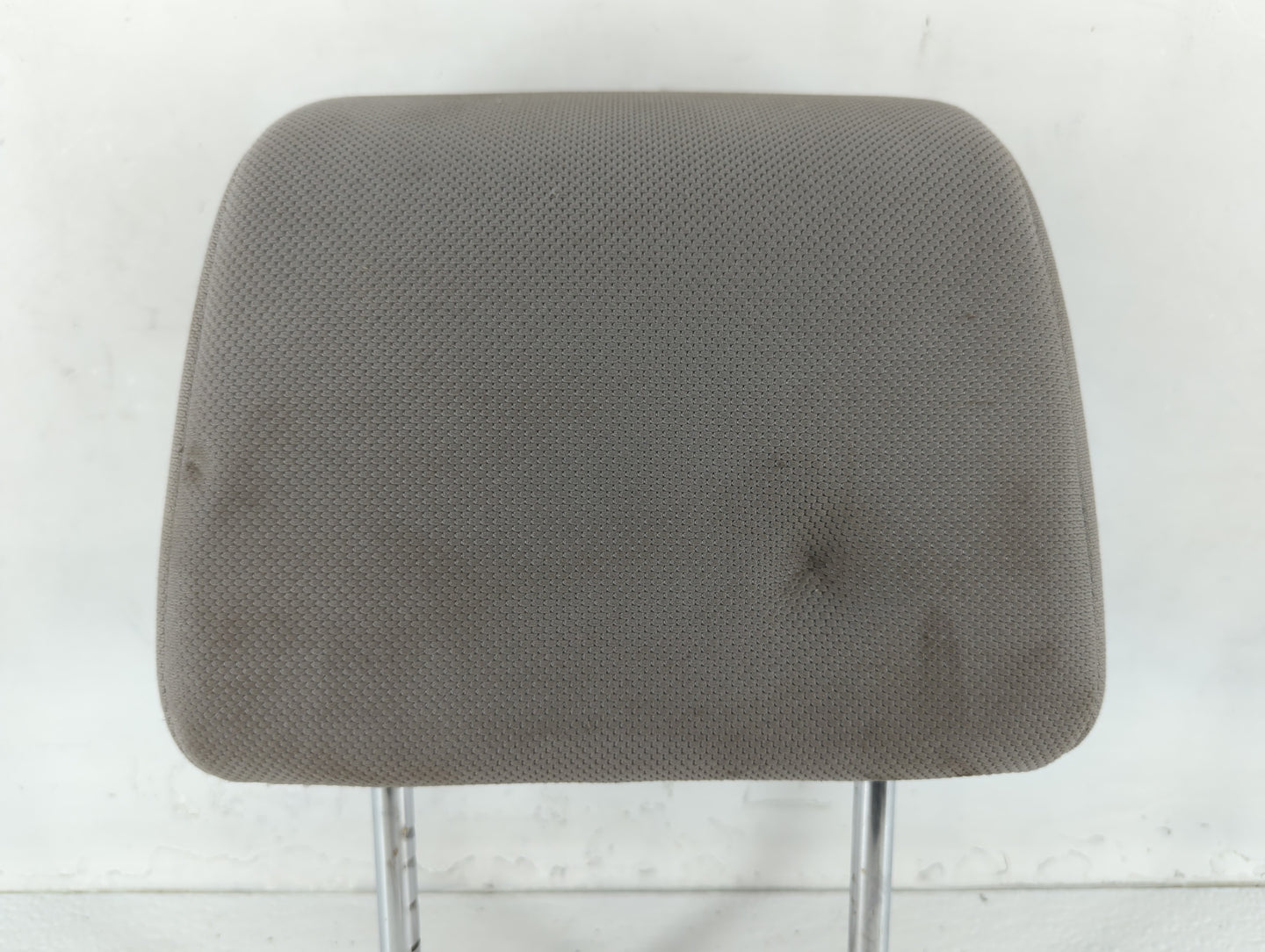 2011-2013 Nissan Rogue Headrest Head Rest Front Driver Passenger Seat Fits Fits 2011 2012 2013 OEM Used Auto Parts - Oemused