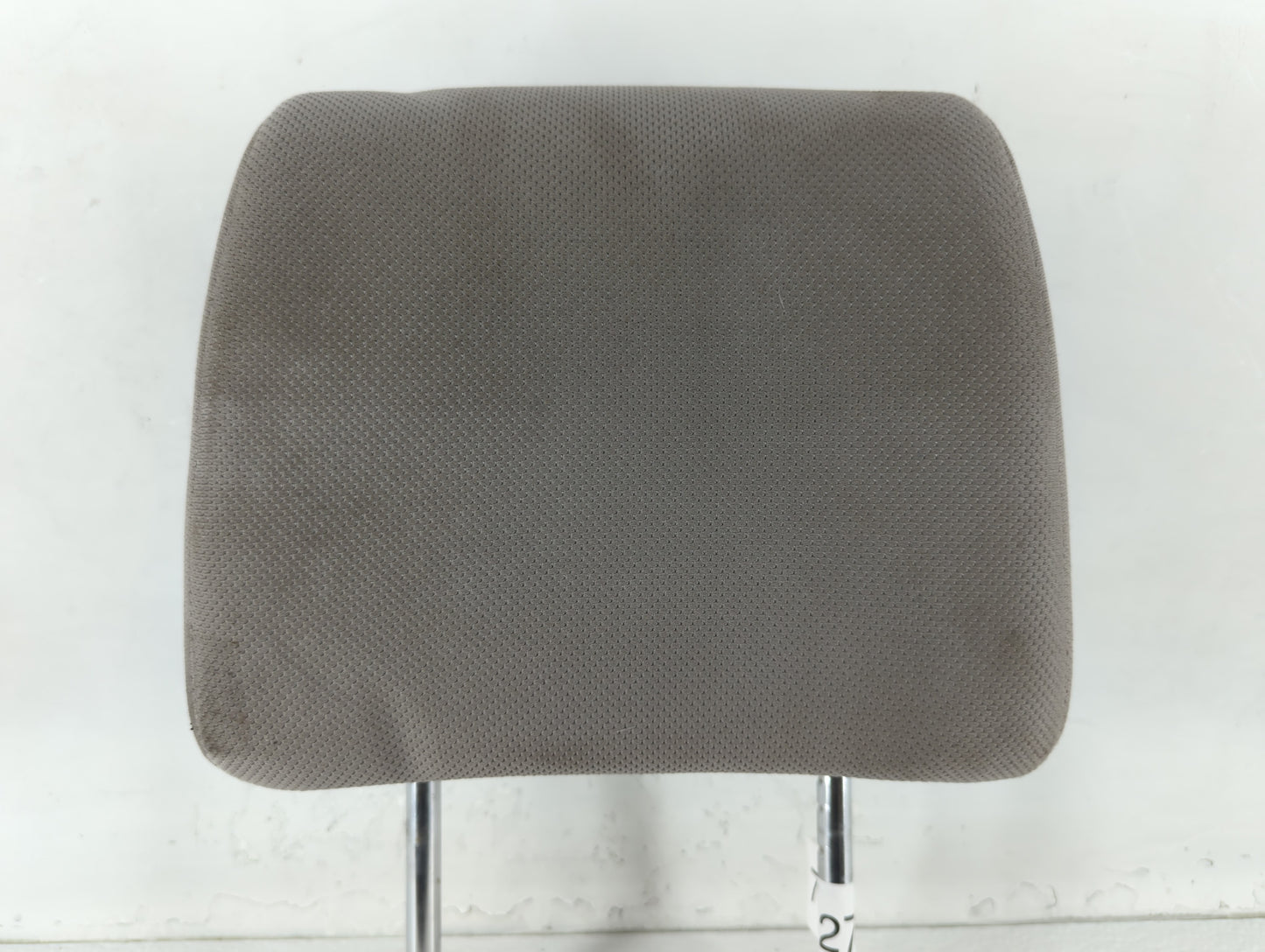 2011-2013 Nissan Rogue Headrest Head Rest Front Driver Passenger Seat Fits Fits 2011 2012 2013 OEM Used Auto Parts - Oemused
