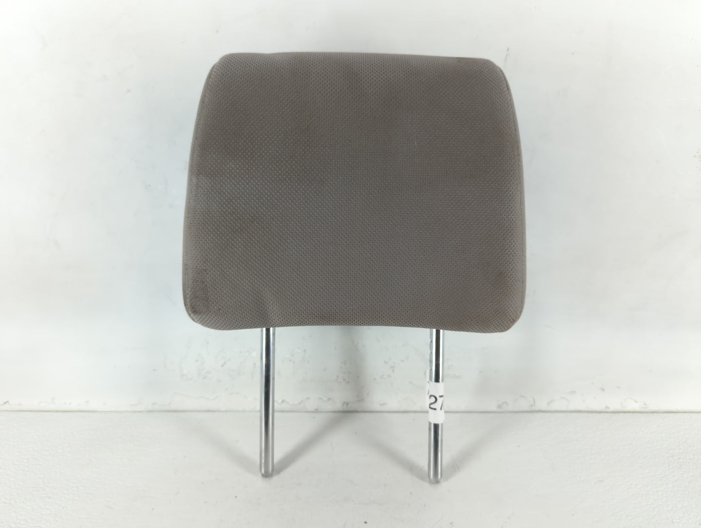 2011-2013 Nissan Rogue Headrest Head Rest Front Driver Passenger Seat Fits Fits 2011 2012 2013 OEM Used Auto Parts - Oemused