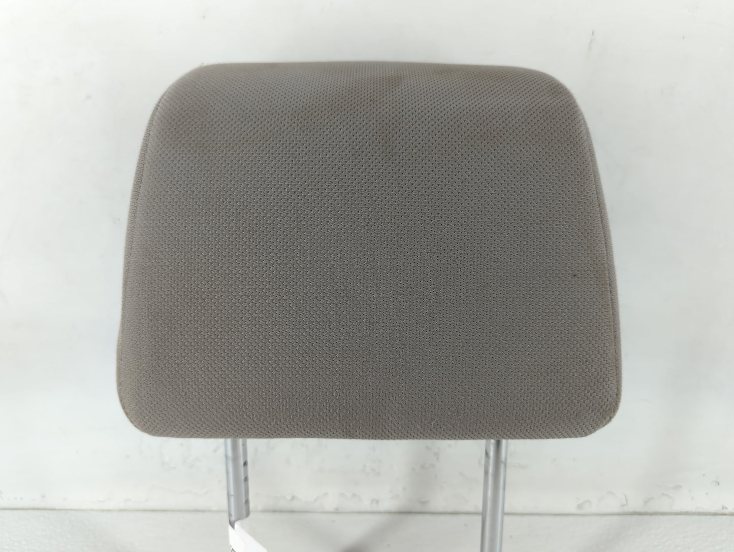2011-2013 Nissan Rogue Headrest Head Rest Front Driver Passenger Seat Fits Fits 2011 2012 2013 OEM Used Auto Parts - Oemused