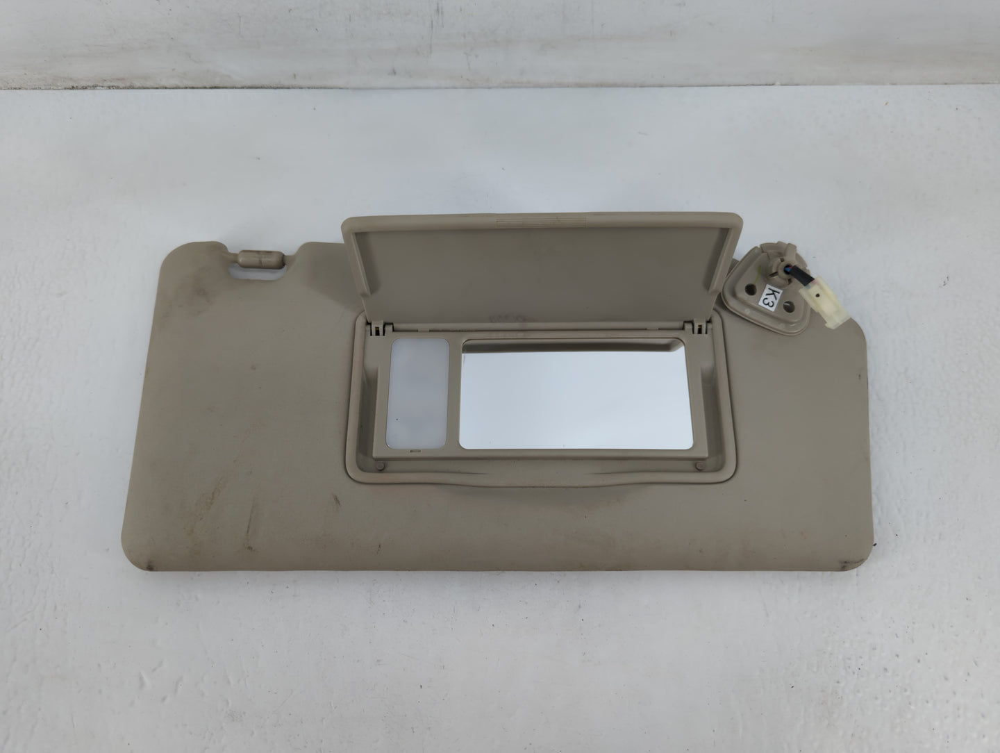2008-2015 Nissan Rogue Sun Visor Shade Replacement Passenger Right Mirror Fits Fits 2008 2009 2010 2011 2012 2013 2014 2015 