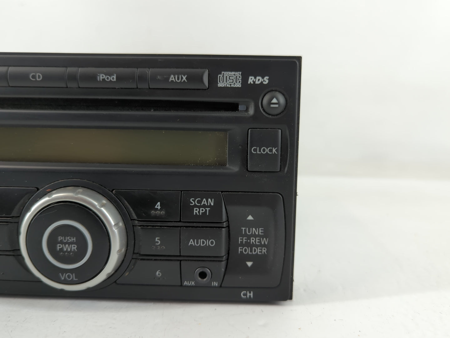 2011-2015 Nissan Rogue Am Fm Cd Player Radio Receiver - Oemusedautoparts1.com