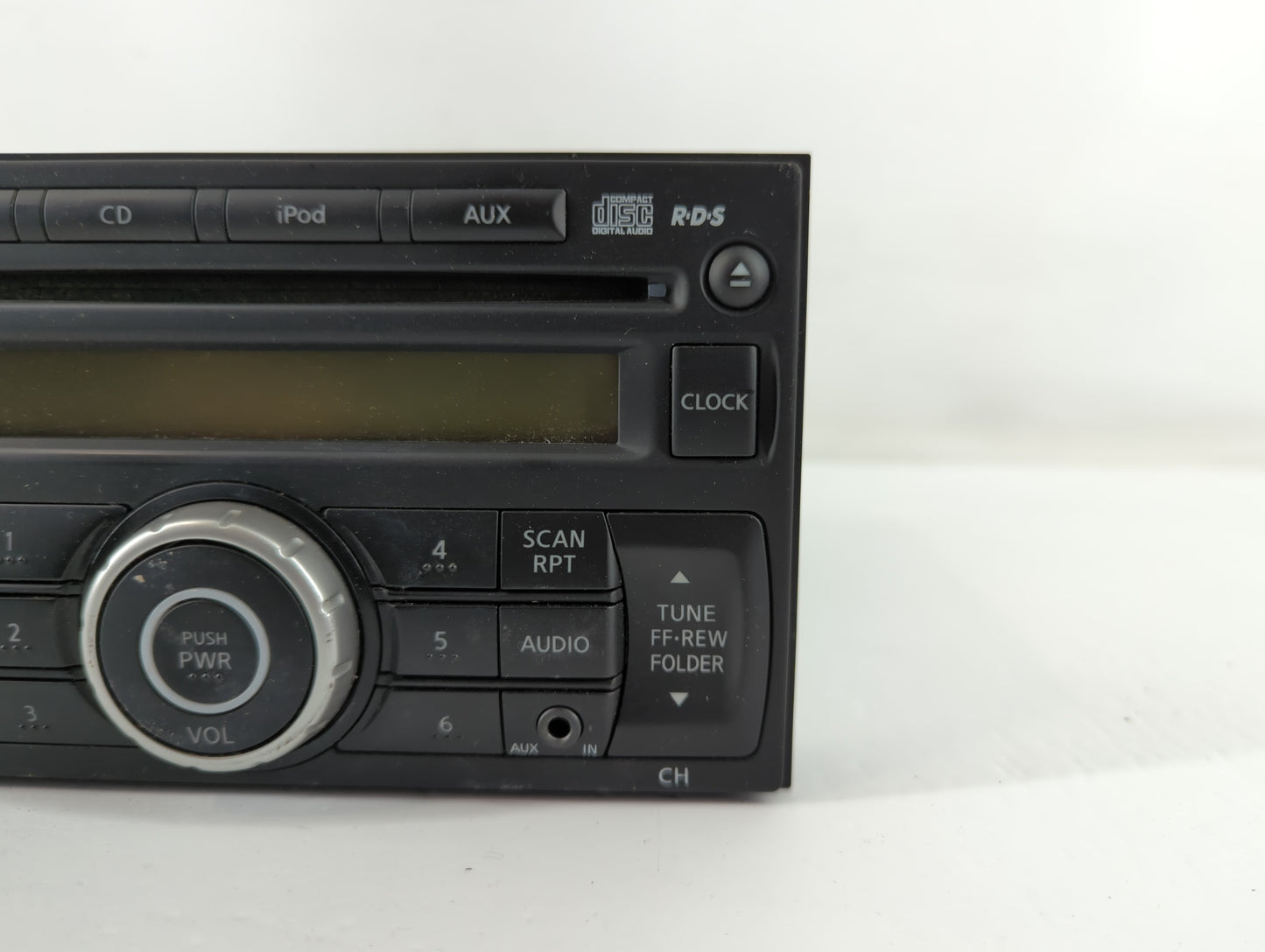 2011-2015 Nissan Rogue Radio AM FM Cd Player Receiver Replacement P/N:PP3135BB Fits Fits 2011 2012 2013 2014 2015 OEM Used A