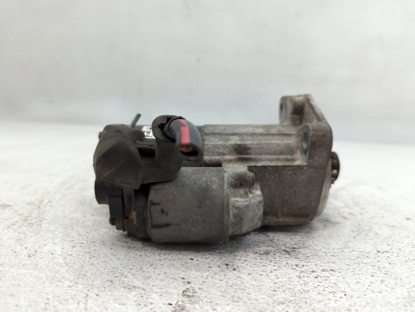 2008-2015 Nissan Rogue Car Starter Motor Solenoid OEM P/N:23300 ET80B Fits Fits 2008 2009 2010 2011 2012 2013 2014 2015 OEM 