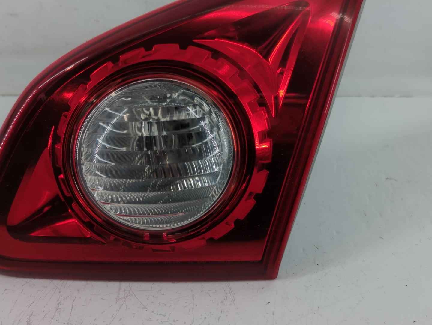 2009-2015 Nissan Rogue Tail Light Assembly Passenger Right OEM P/N:C83 Fits Fits 2009 2010 2011 2012 2013 2014 2015 OEM Used