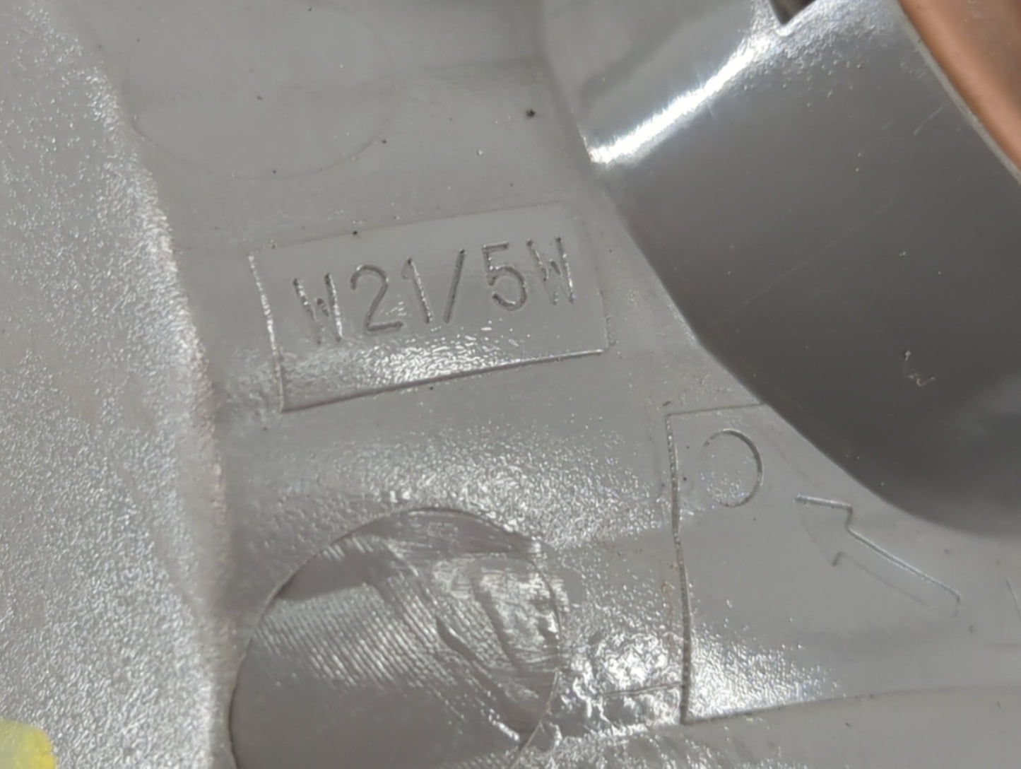 2008-2015 Nissan Rogue Tail Light Assembly Passenger Right OEM P/N:W21 Fits Fits 2008 2009 2010 2011 2012 2013 2014 2015 OEM