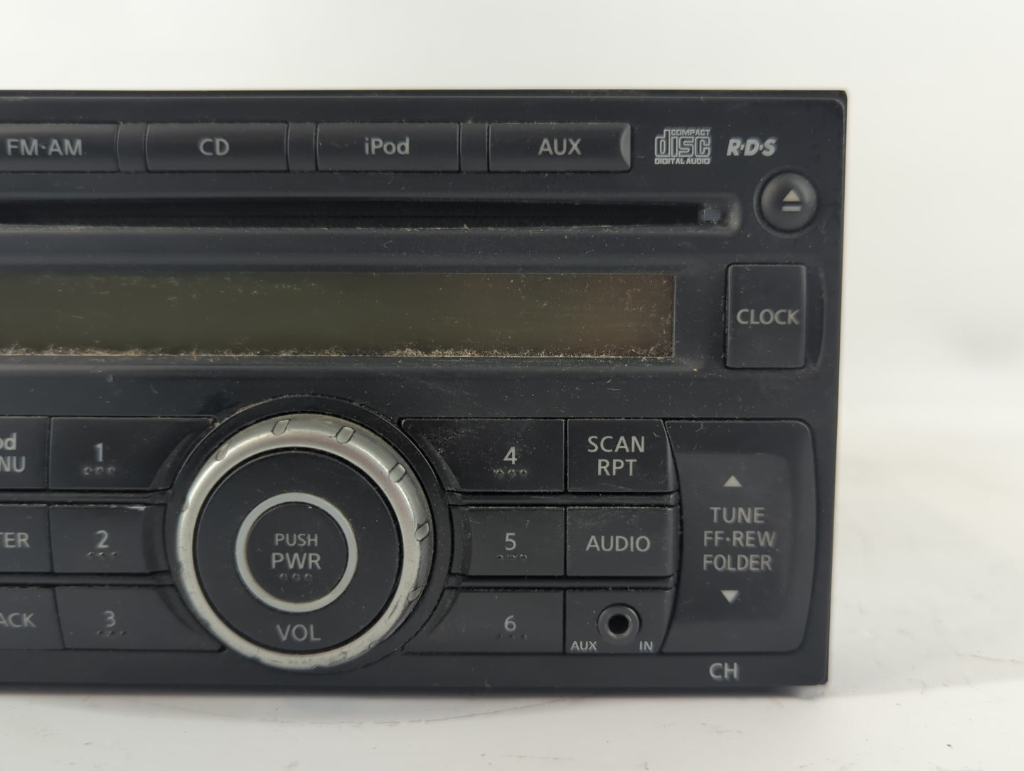 2011-2015 Nissan Rogue Am Fm Cd Player Radio Receiver - Oemusedautoparts1.com