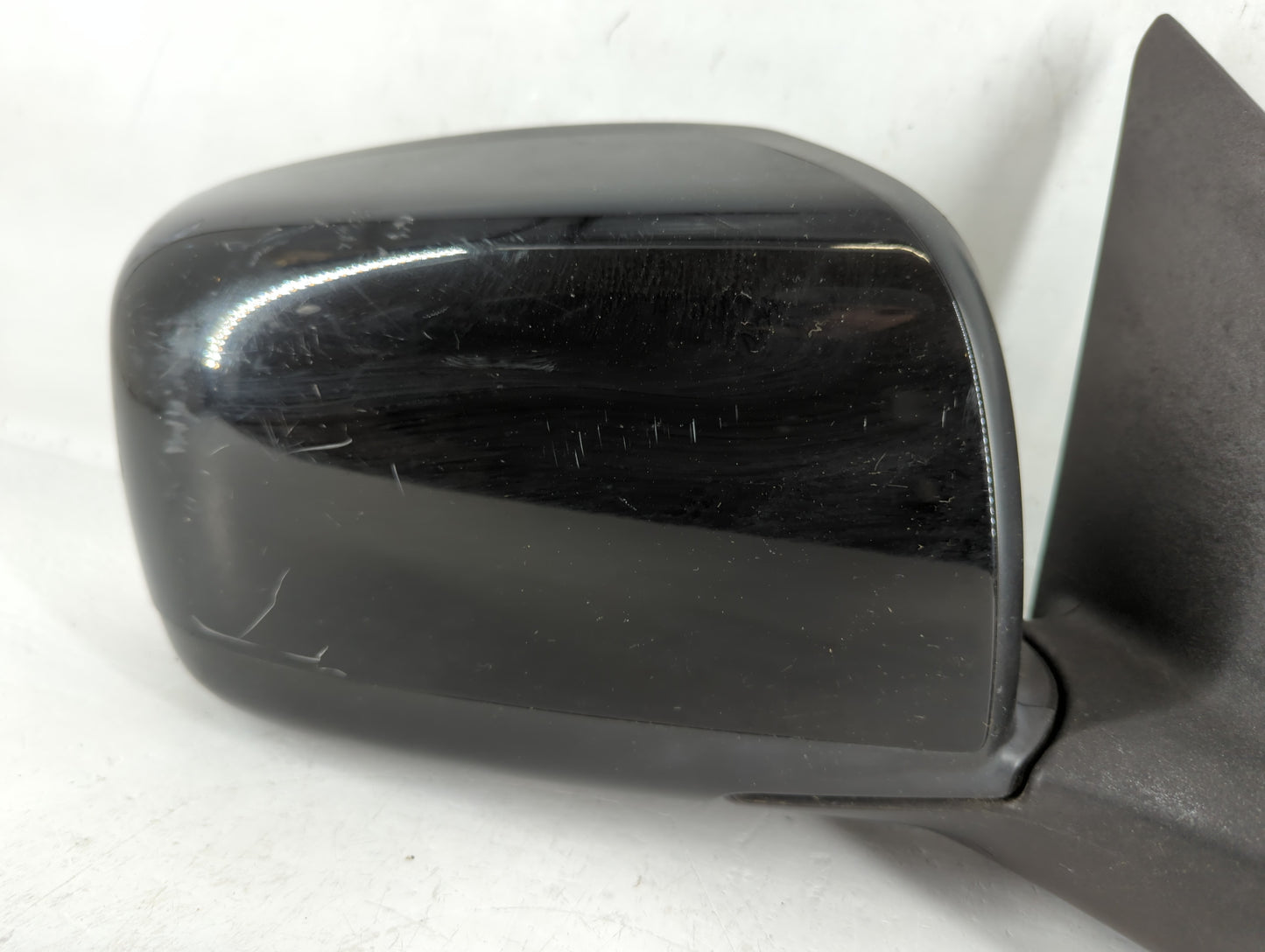 2008-2015 Nissan Rogue Passenger Side View Mirror - Right Door Mirror OEM Used - Oemusedautoparts1.com
