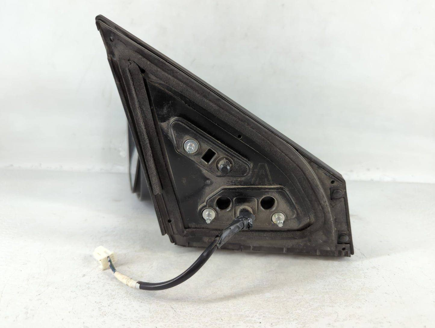 2008-2015 Nissan Rogue Driver Side View Mirror - Left Door Mirror OEM Used - Oemusedautoparts1.com