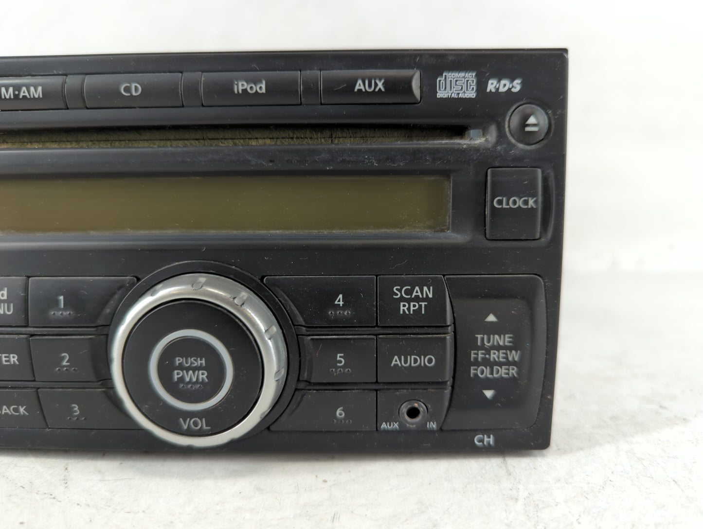 2011-2015 Nissan Rogue Am Fm Cd Player Radio Receiver - Oemusedautoparts1.com