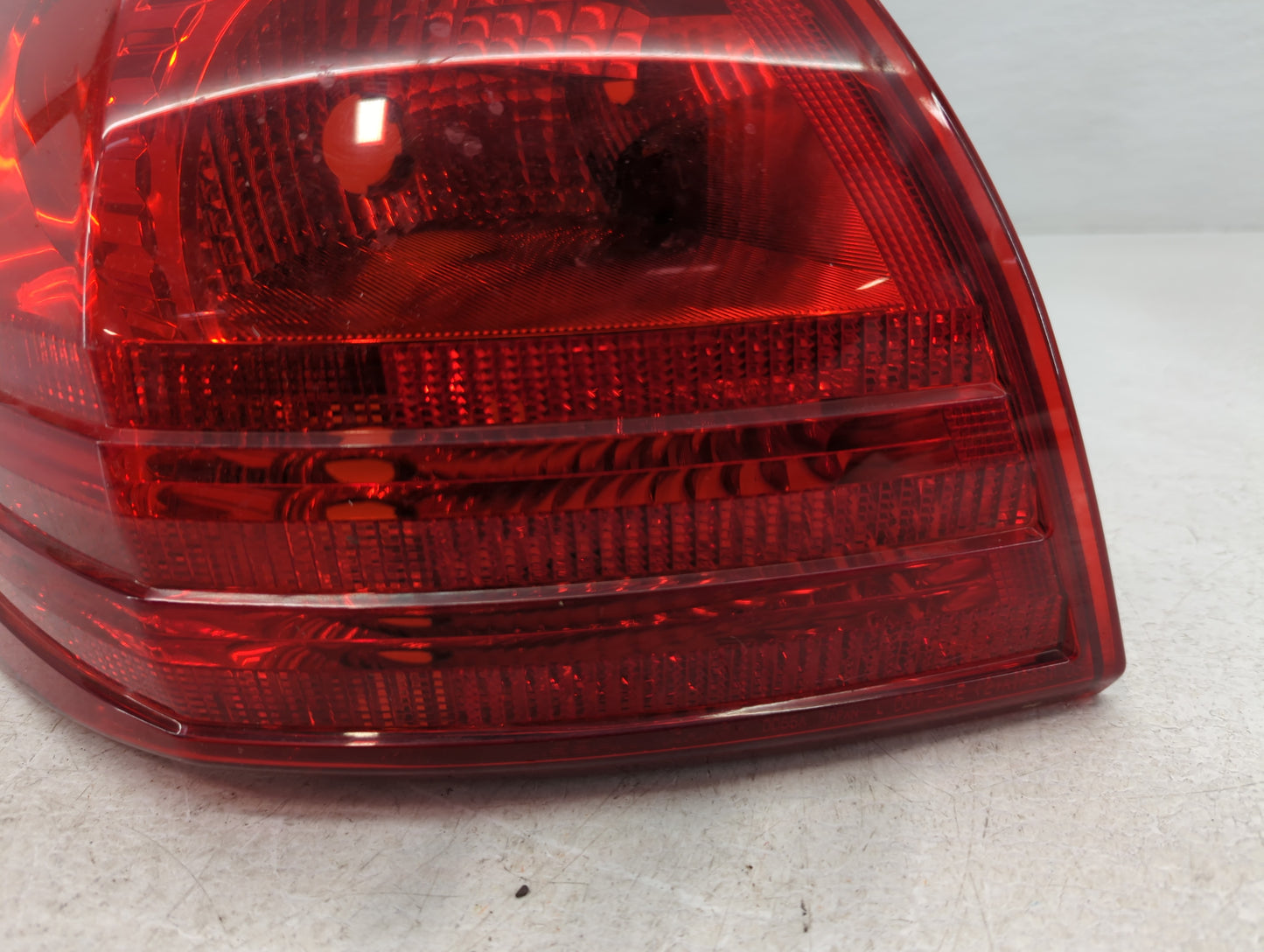 2008-2015 Nissan Rogue Tail Light Assembly Driver Left OEM Fits Fits 2008 2009 2010 2011 2012 2013 2014 2015 OEM Used Auto P