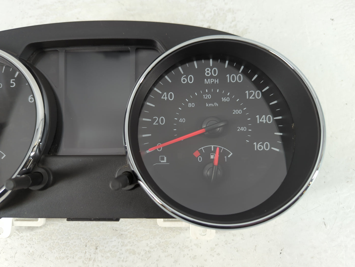 2012-2015 Nissan Rogue Instrument Cluster Speedometer Gauges P/N:24810 1VX5A Fits Fits 2012 2013 2014 2015 OEM Used Auto Par