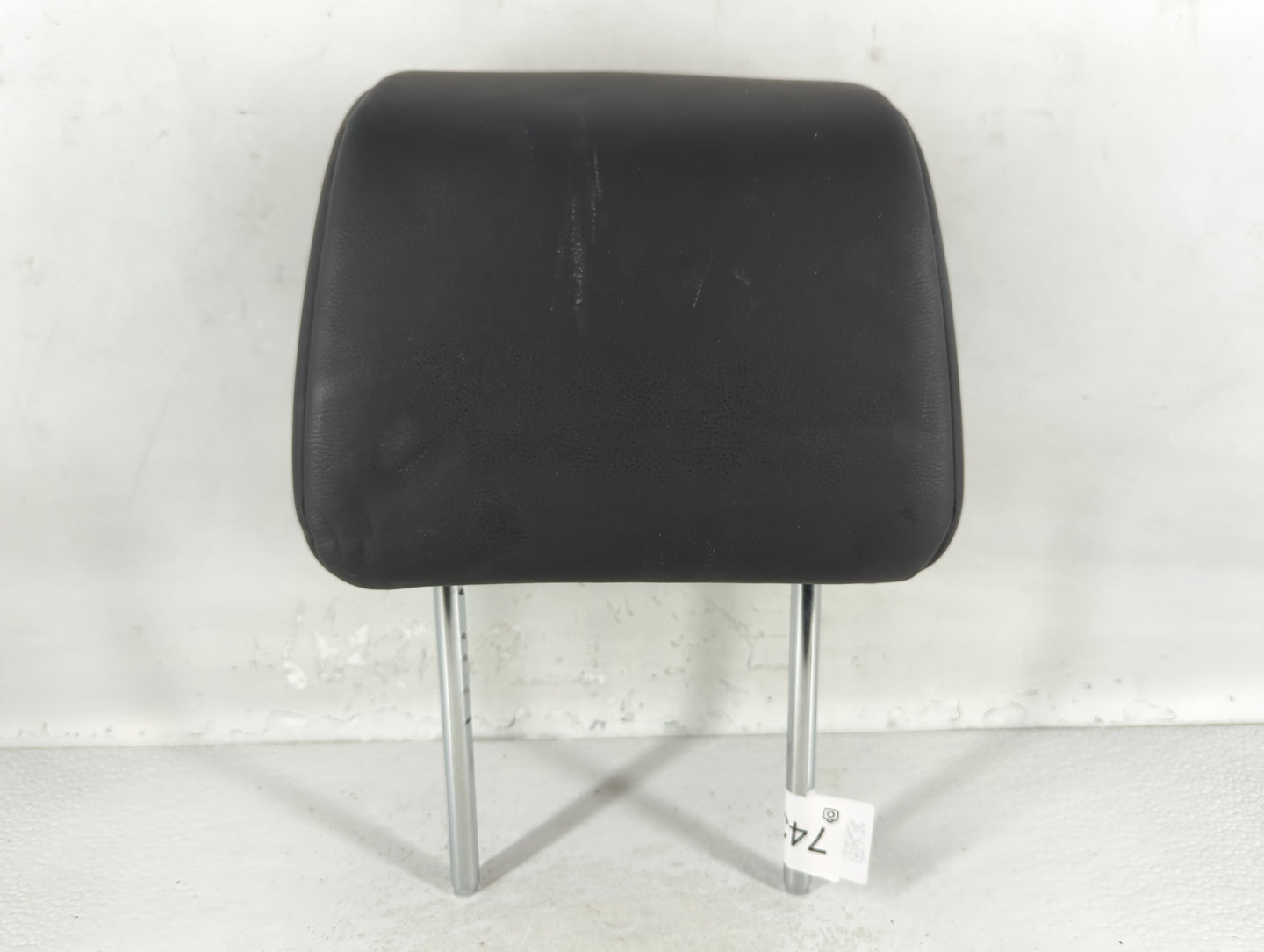 2012 Nissan Rogue Headrest Head Rest Front Driver Passenger Seat Black - Oemusedautoparts1.com