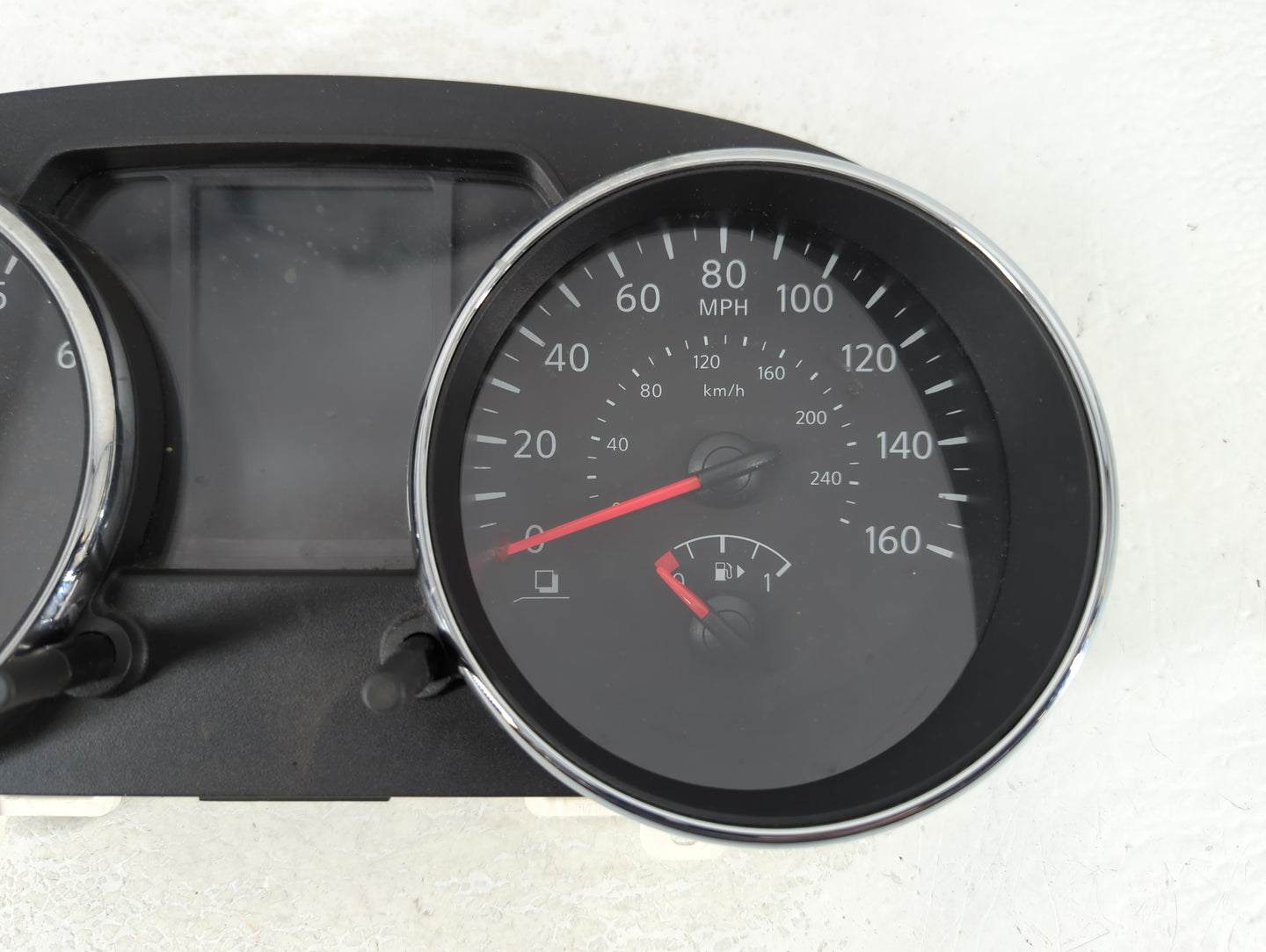 2012-2015 Nissan Rogue Instrument Cluster Speedometer Gauges P/N:24810 1VX5A Fits Fits 2012 2013 2014 2015 OEM Used Auto Par