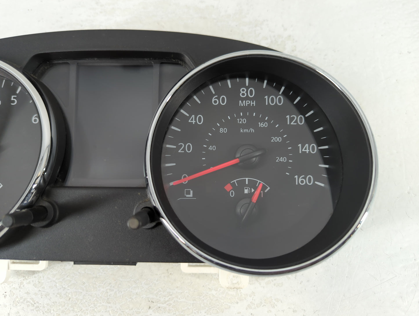 2012-2015 Nissan Rogue Instrument Cluster Speedometer Gauges P/N:24810 1VX0A Fits Fits 2012 2013 2014 2015 OEM Used Auto Par