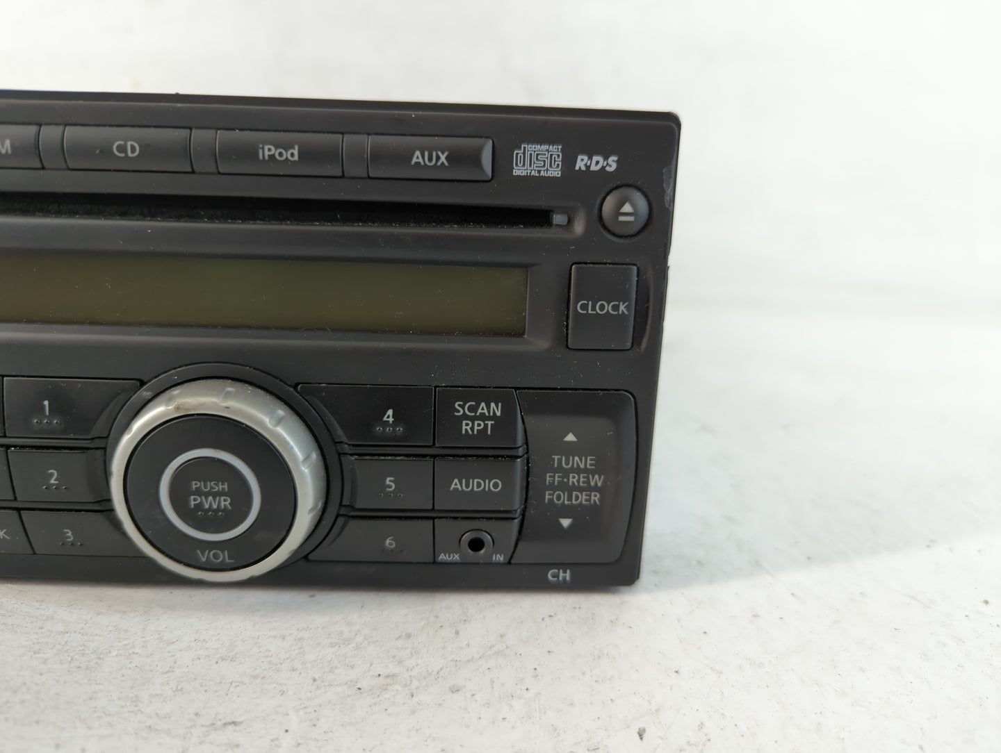 2011-2015 Nissan Rogue Am Fm Cd Player Radio Receiver - Oemusedautoparts1.com