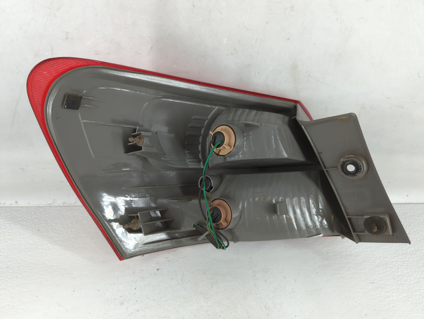 2008-2015 Nissan Rogue Tail Light Assembly Passenger Right OEM Fits Fits 2008 2009 2010 2011 2012 2013 2014 2015 OEM Used Au