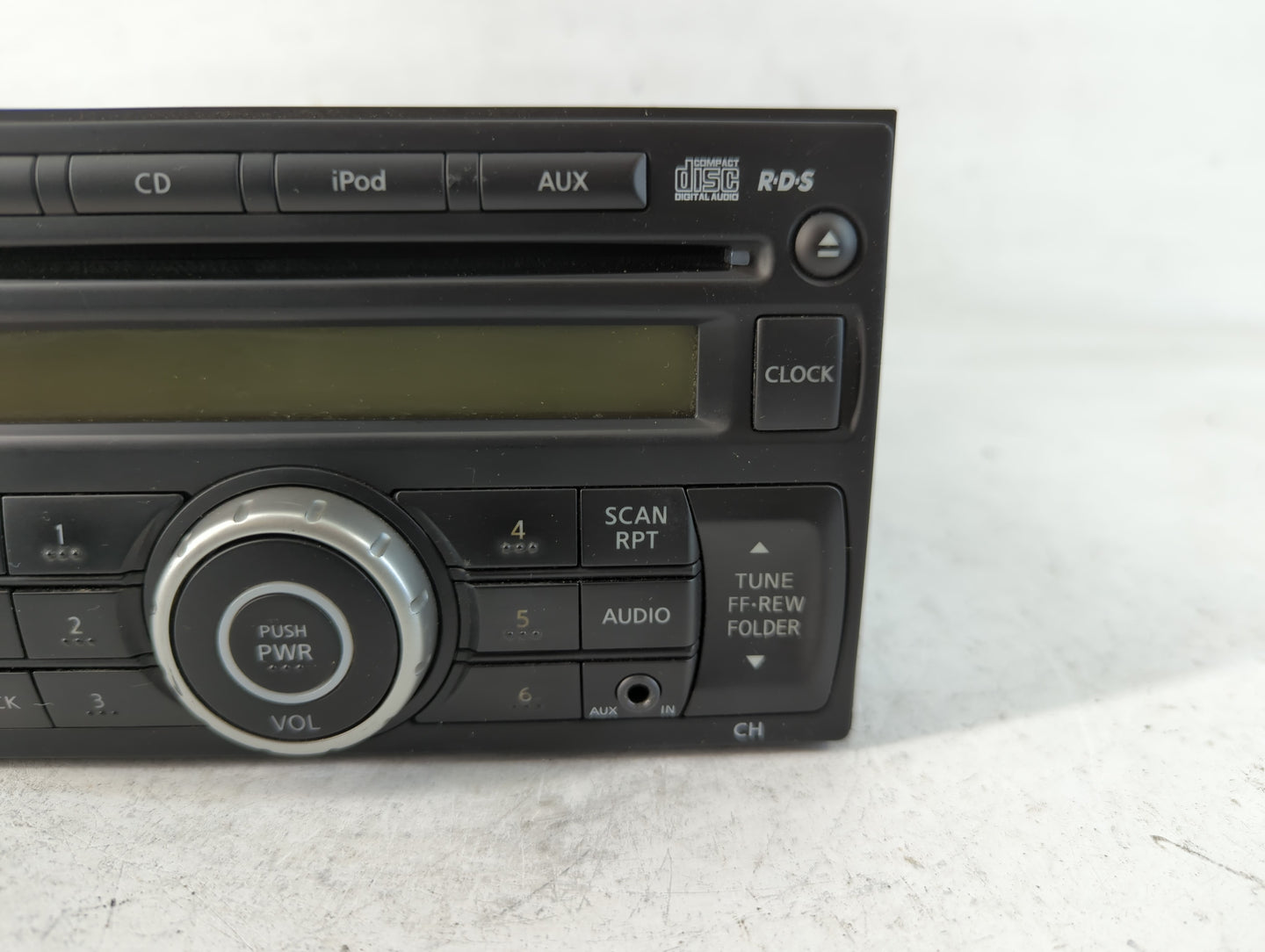 2011-2015 Nissan Rogue Am Fm Cd Player Radio Receiver - Oemusedautoparts1.com