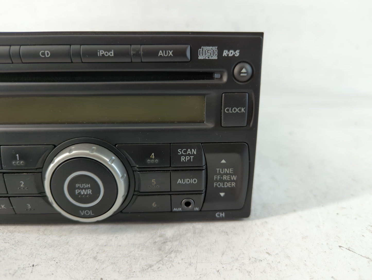 2011-2015 Nissan Rogue Am Fm Cd Player Radio Receiver - Oemusedautoparts1.com