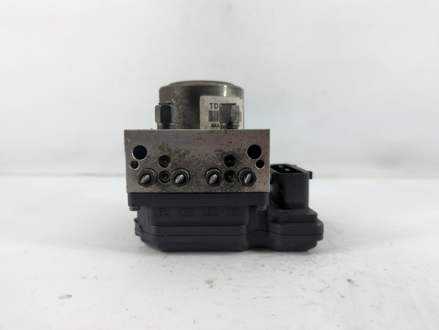 2012-2015 Nissan Rogue ABS Pump Control Module Replacement P/N:TS8405 24302965 Fits Fits 2012 2013 2014 2015 OEM Used Auto P