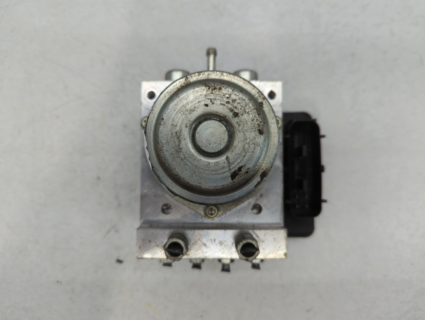 2012-2015 Nissan Rogue ABS Pump Control Module Replacement P/N:51Y180404 Fits Fits 2012 2013 2014 2015 OEM Used Auto Parts -