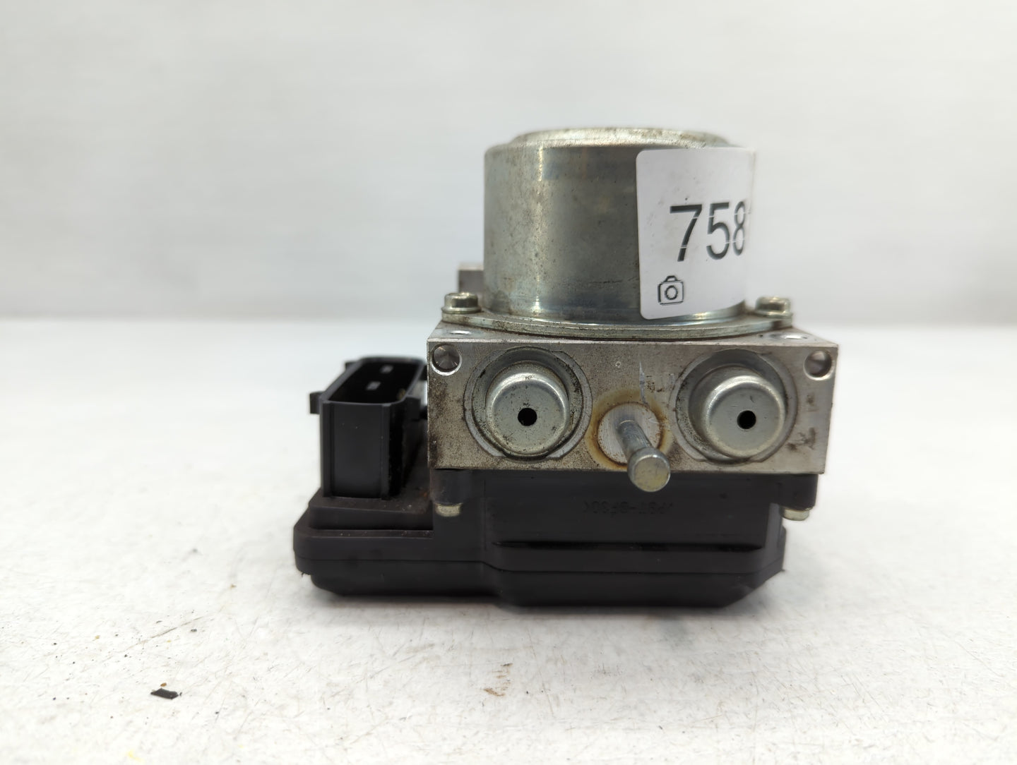 2012-2015 Nissan Rogue ABS Pump Control Module Replacement P/N:51Y180404 Fits Fits 2012 2013 2014 2015 OEM Used Auto Parts -