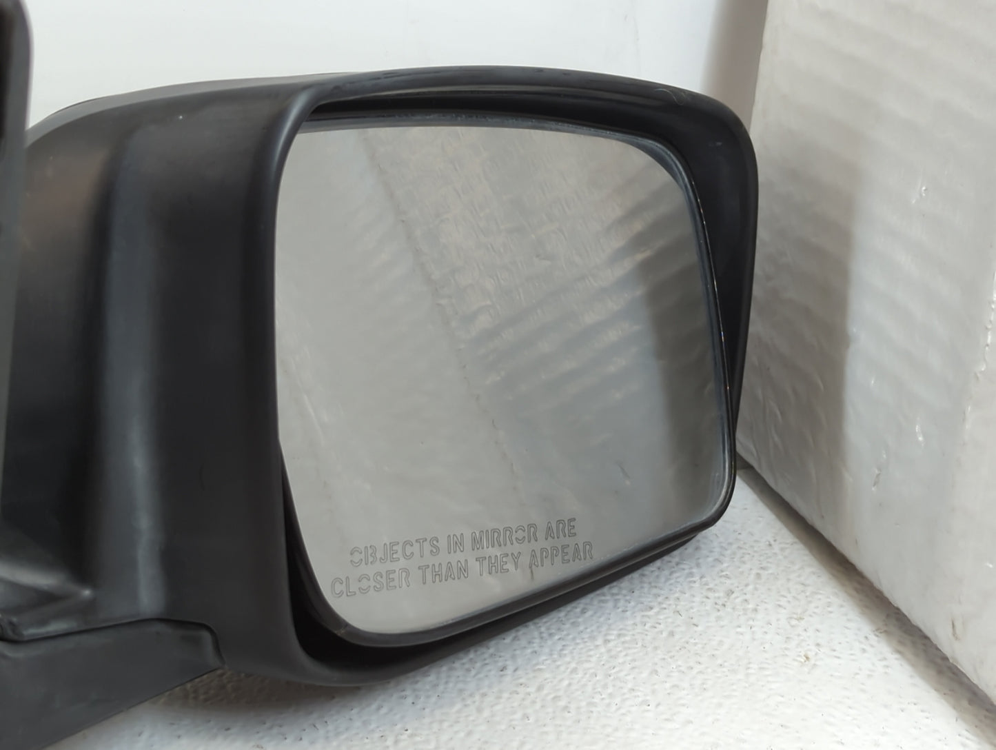 2008-2015 Nissan Rogue Passenger Side View Mirror - Right Door Mirror OEM Used - Oemusedautoparts1.com