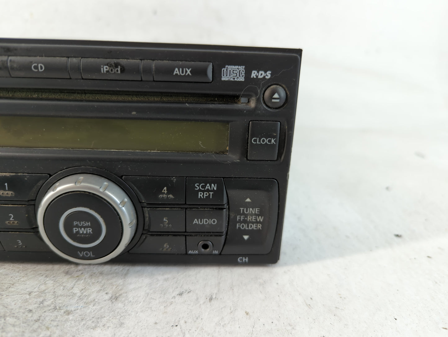 2011-2015 Nissan Rogue Radio AM FM Cd Player Receiver Replacement P/N:28185 1VK1A Fits Fits 2011 2012 2013 2014 2015 OEM Use