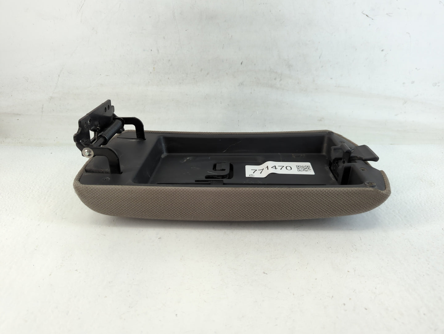 2012 Nissan Rogue Center Console Armrest Cover Lid Fits OEM Used Auto Parts - Oemusedautoparts1.com