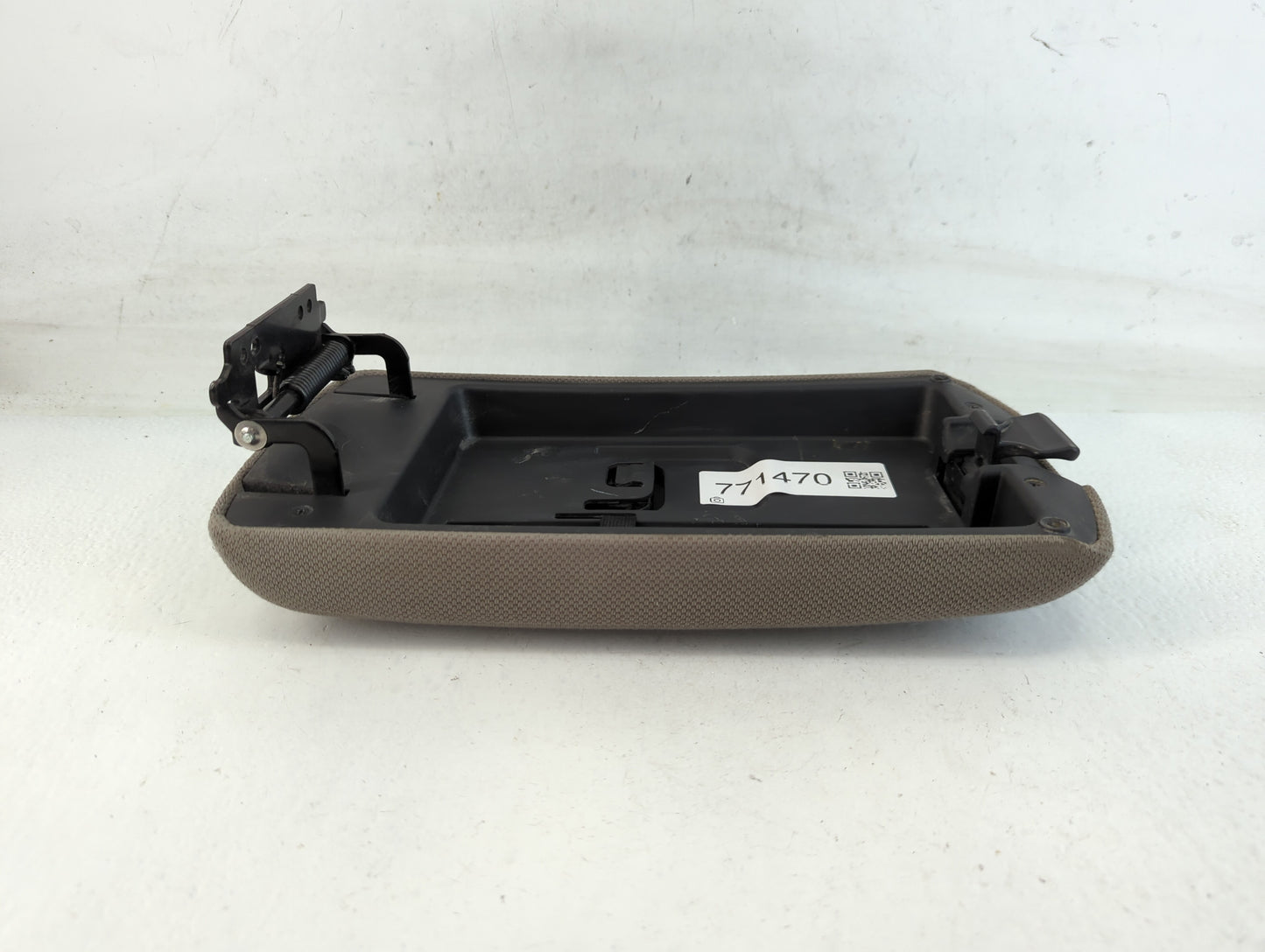 2012 Nissan Rogue Center Console Armrest Cover Lid Fits OEM Used Auto Parts - Oemusedautoparts1.com