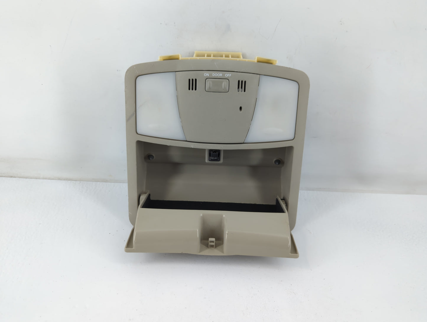 2008-2012 Nissan Rogue Overhead Roof Console 772031 - Oemusedautoparts1.com