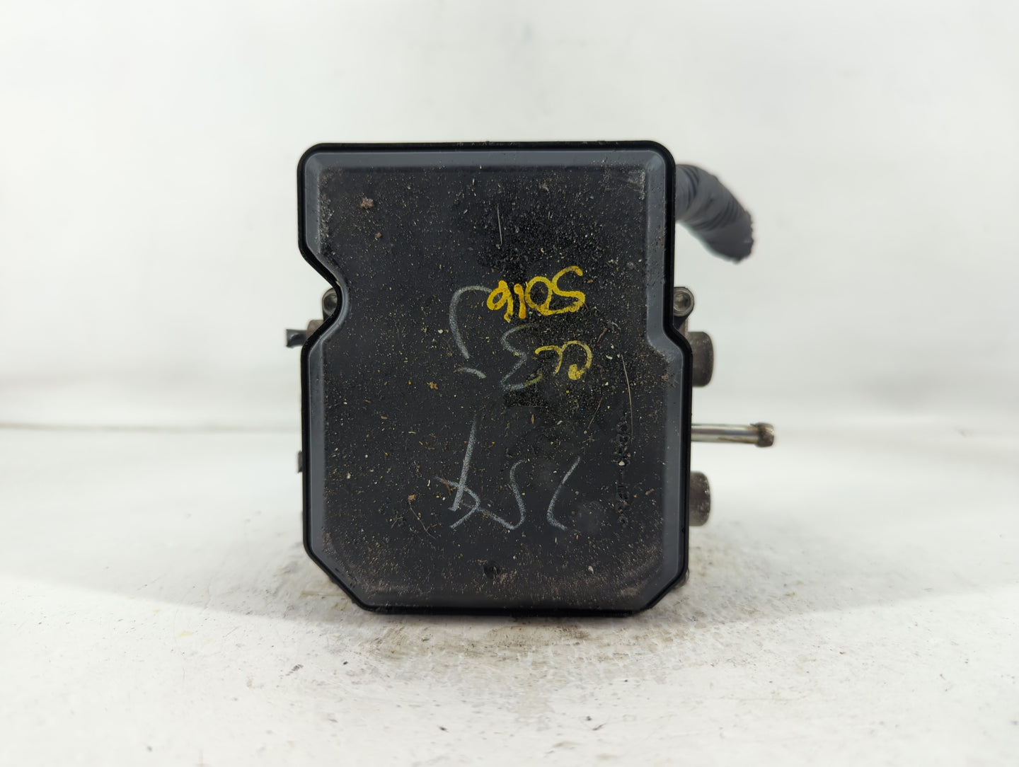 2012-2015 Nissan Rogue ABS Pump Control Module Replacement P/N:1X072267 TD8405 Fits Fits 2012 2013 2014 2015 OEM Used Auto P