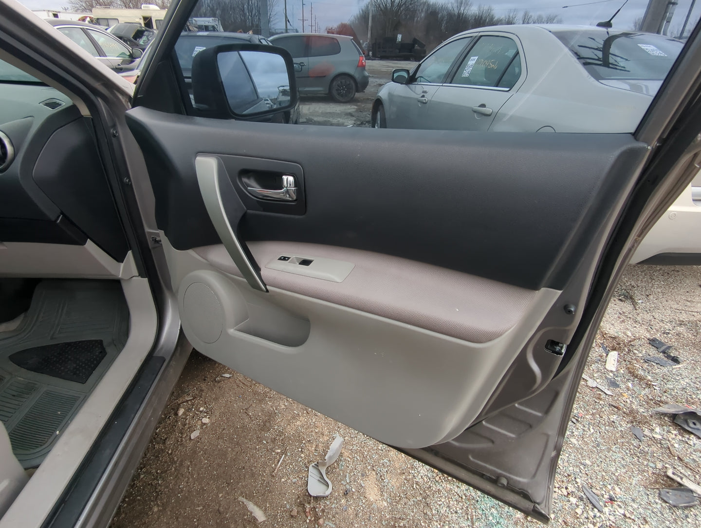 2012 Nissan Rogue Front Right Passenger Interior Door Panel Trim - Oemusedautoparts1.com