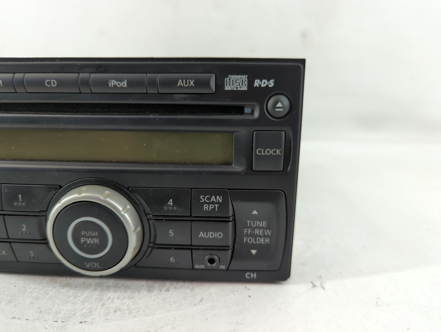 2011-2015 Nissan Rogue Radio AM FM Cd Player Receiver Replacement P/N:28185 1VK1A Fits Fits 2011 2012 2013 2014 2015 OEM Use