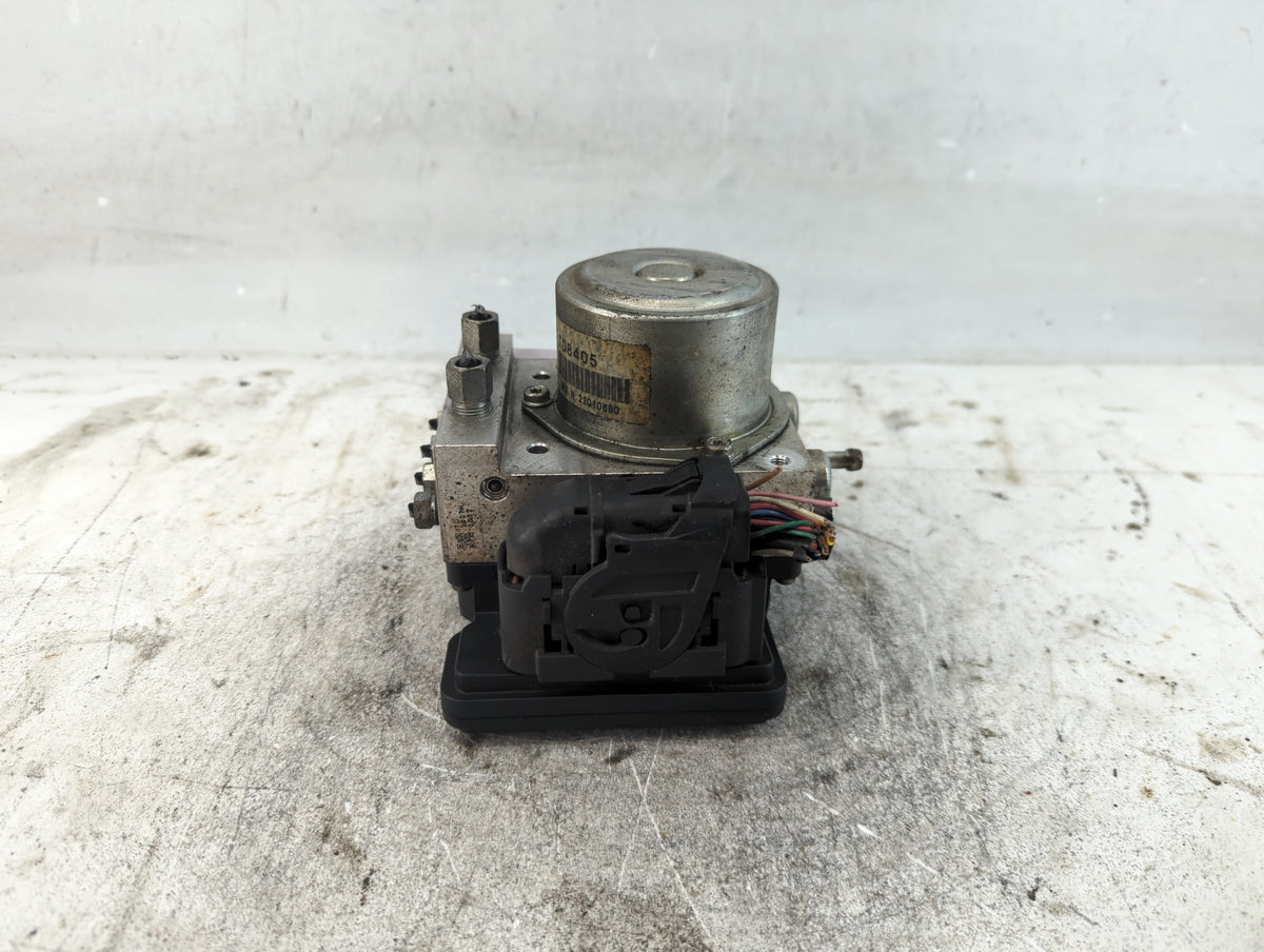 2012-2015 Nissan Rogue Anti-Lock Brake ABS Pump Module Actuator OEM P/N:TD8405 Fits Fits 2012 2013 2014 2015 OEM Used Auto P