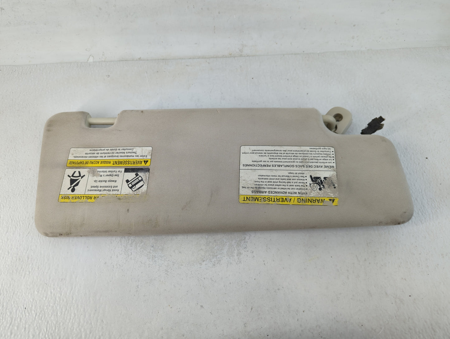 2012 Nissan Rogue Sport Sun Visor Shade Replacement Passenger Right Mirror Fits OEM Used Auto Parts - Oemusedautoparts1.com