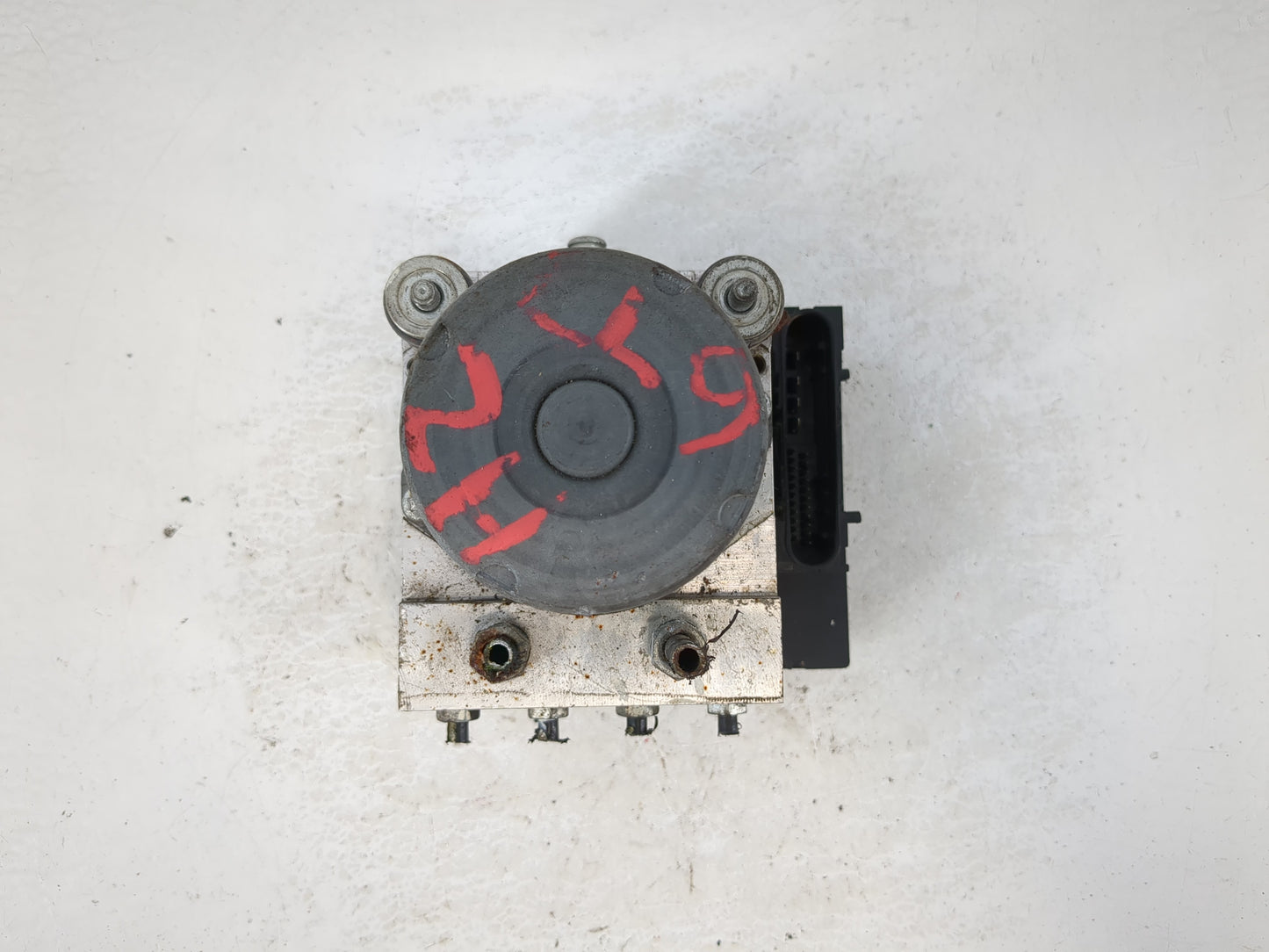 2012 Nissan Sentra ABS Pump Control Module Replacement P/N:47660 9AF0A Fits OEM Used Auto Parts - Oemusedautoparts1.com