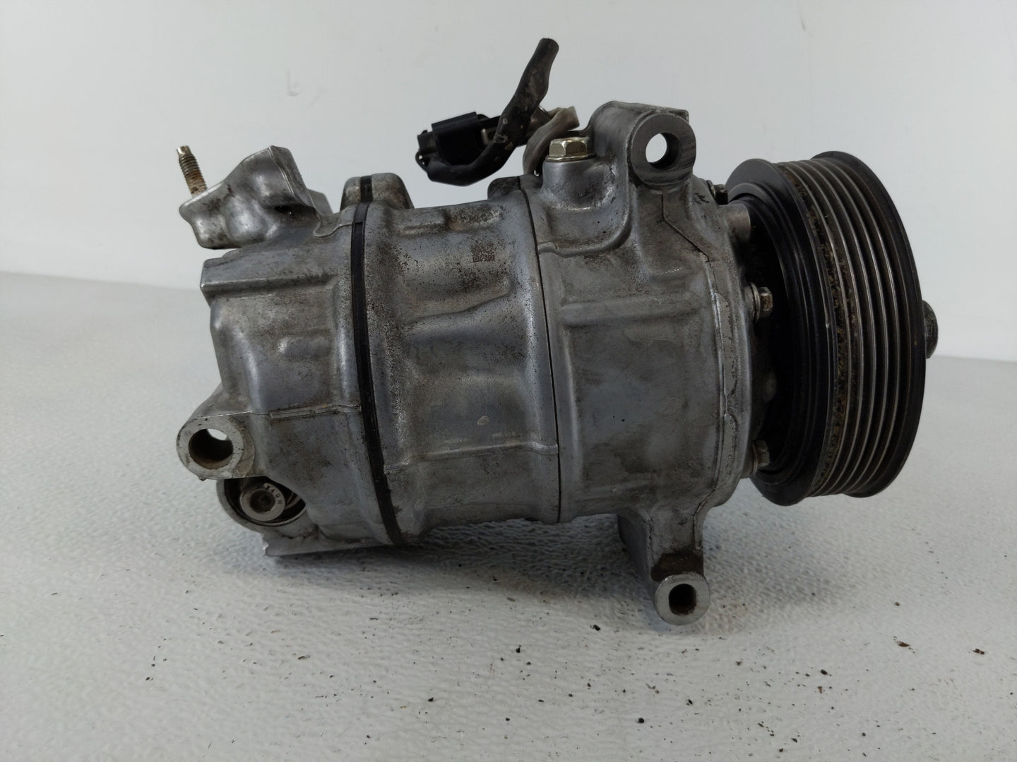 2007-2012 Nissan Sentra Air Conditioning A/c Ac Compressor Oem - Oemusedautoparts1.com