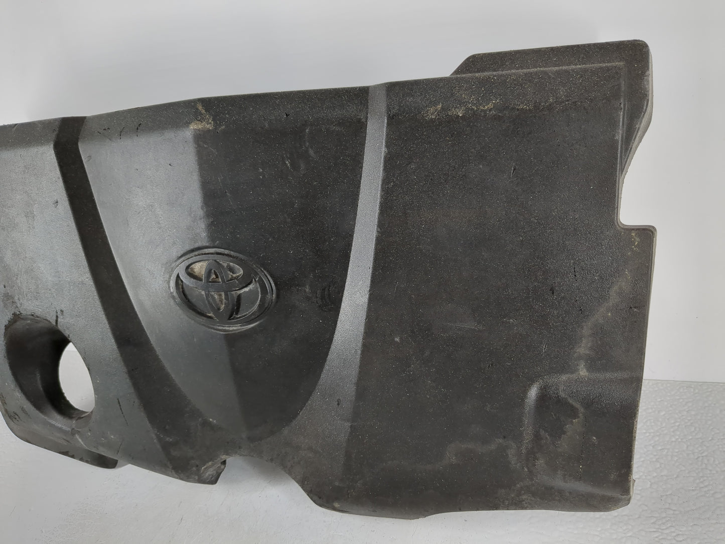 2012 Nissan Sentra Engine Cover - Oemusedautoparts1.com