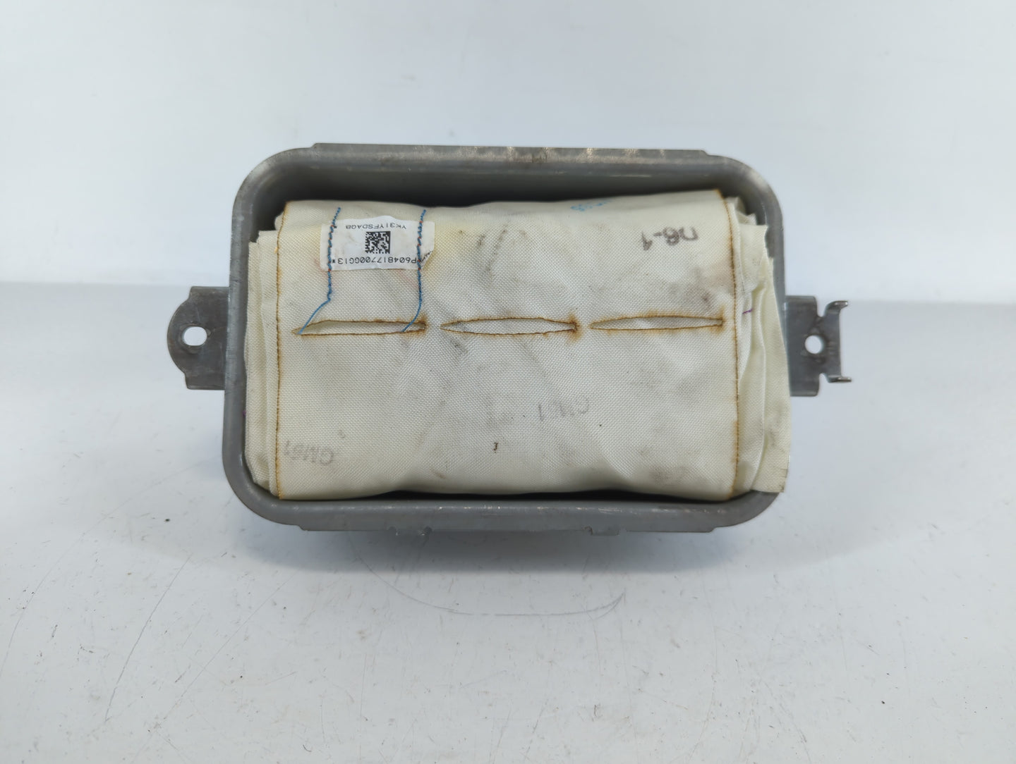 2007-2012 Nissan Sentra Air Bag Driver Left Steering Wheel Mounted Fits Fits 2007 2008 2009 2010 2011 2012 OEM Used Auto Par