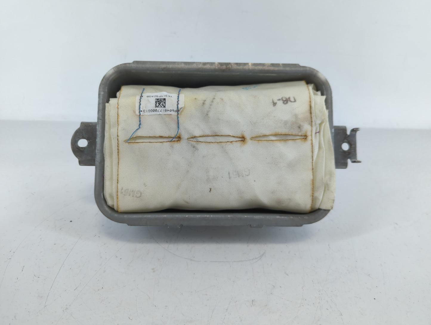 2007-2012 Nissan Sentra Air Bag Driver Left Steering Wheel Mounted Fits Fits 2007 2008 2009 2010 2011 2012 OEM Used Auto Par