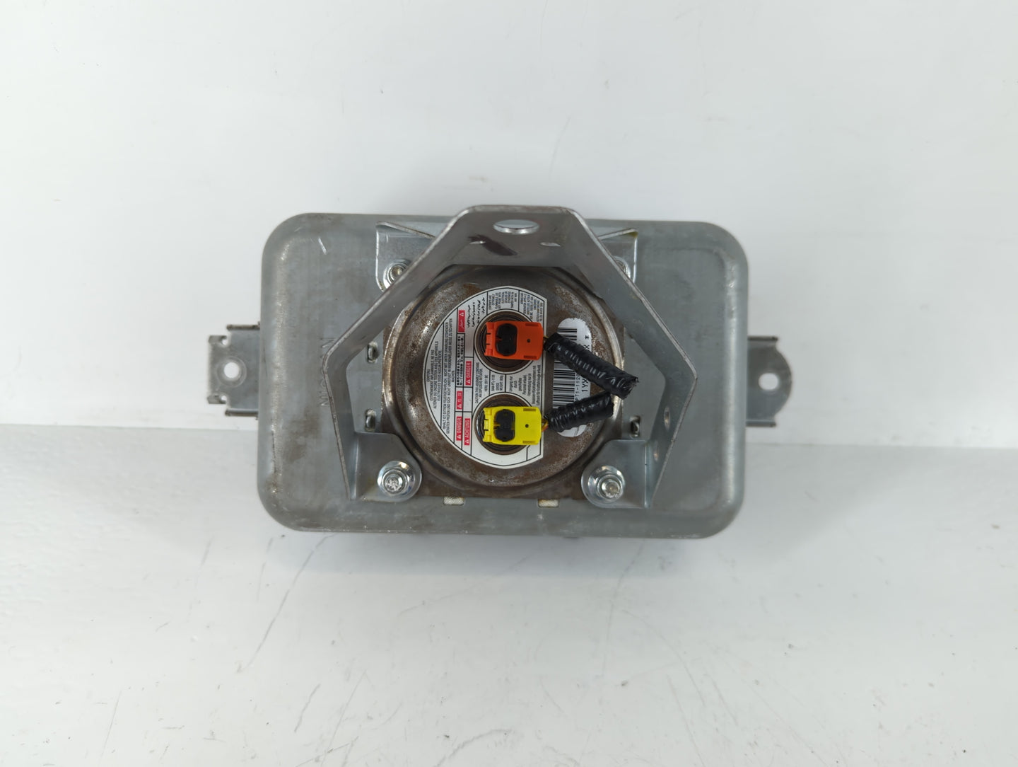 2007-2012 Nissan Sentra Air Bag Driver Left Steering Wheel Mounted Fits Fits 2007 2008 2009 2010 2011 2012 OEM Used Auto Par