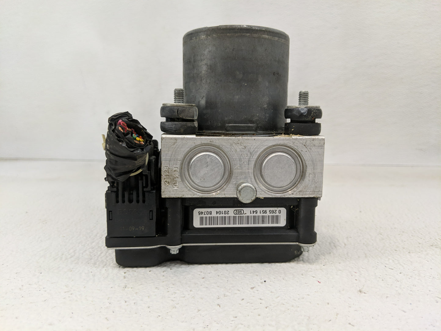 2012 Nissan Sentra ABS Pump Control Module Replacement Fits OEM Used Auto Parts - Oemusedautoparts1.com