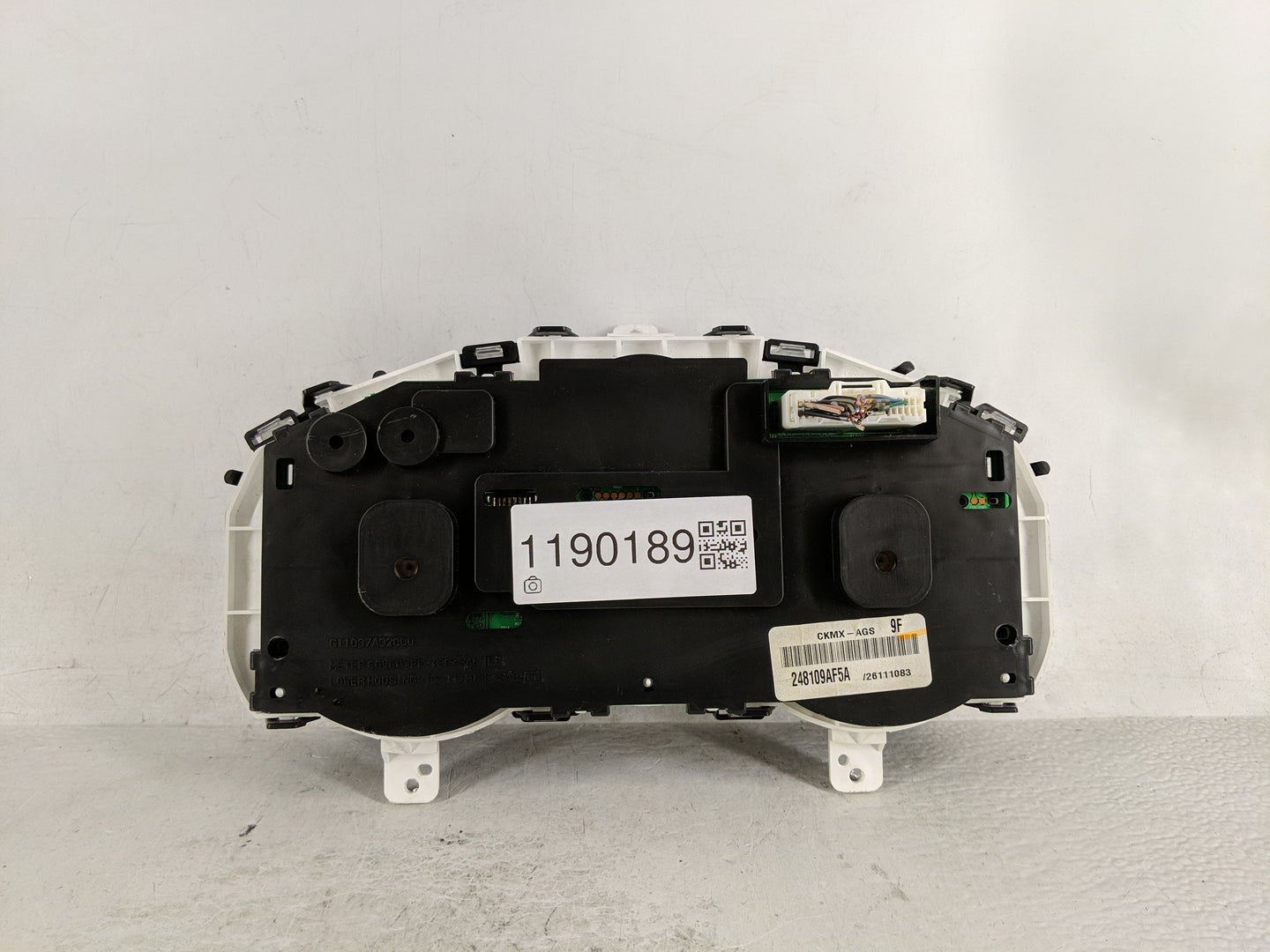 2011-2012 Nissan Sentra Instrument Cluster Speedometer Gauges P/N:248109AF5A Fits Fits 2011 2012 OEM Used Auto Parts - Oemus