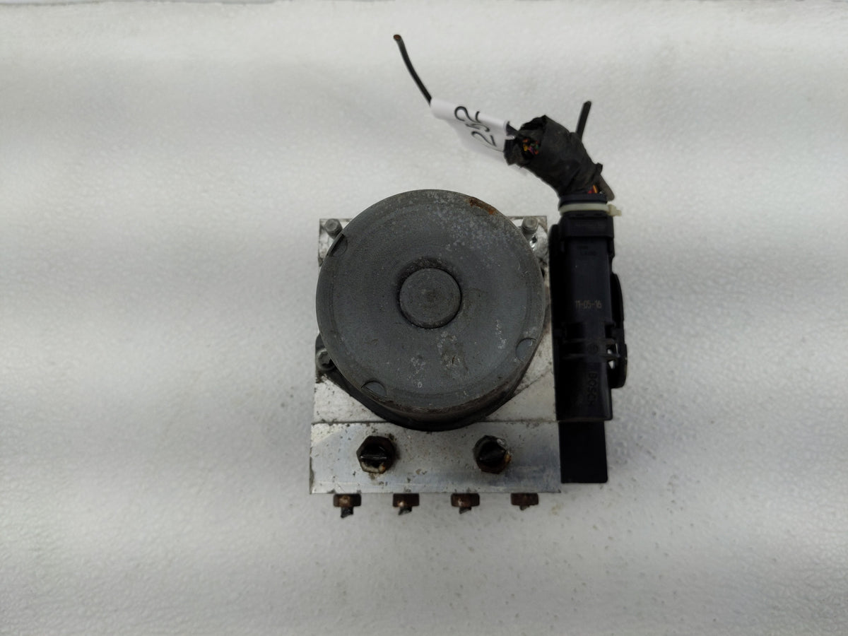 2012 Nissan Sentra Anti-Lock Brake ABS Pump Module Actuator OEM P/N:0 265 251 613 Fits OEM Used Auto Parts - Oemusedautopart