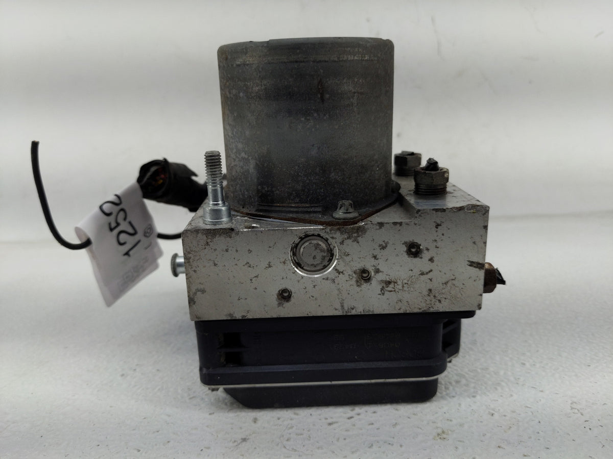 2012 Nissan Sentra Anti-Lock Brake ABS Pump Module Actuator OEM P/N:0 265 251 613 Fits OEM Used Auto Parts - Oemusedautopart