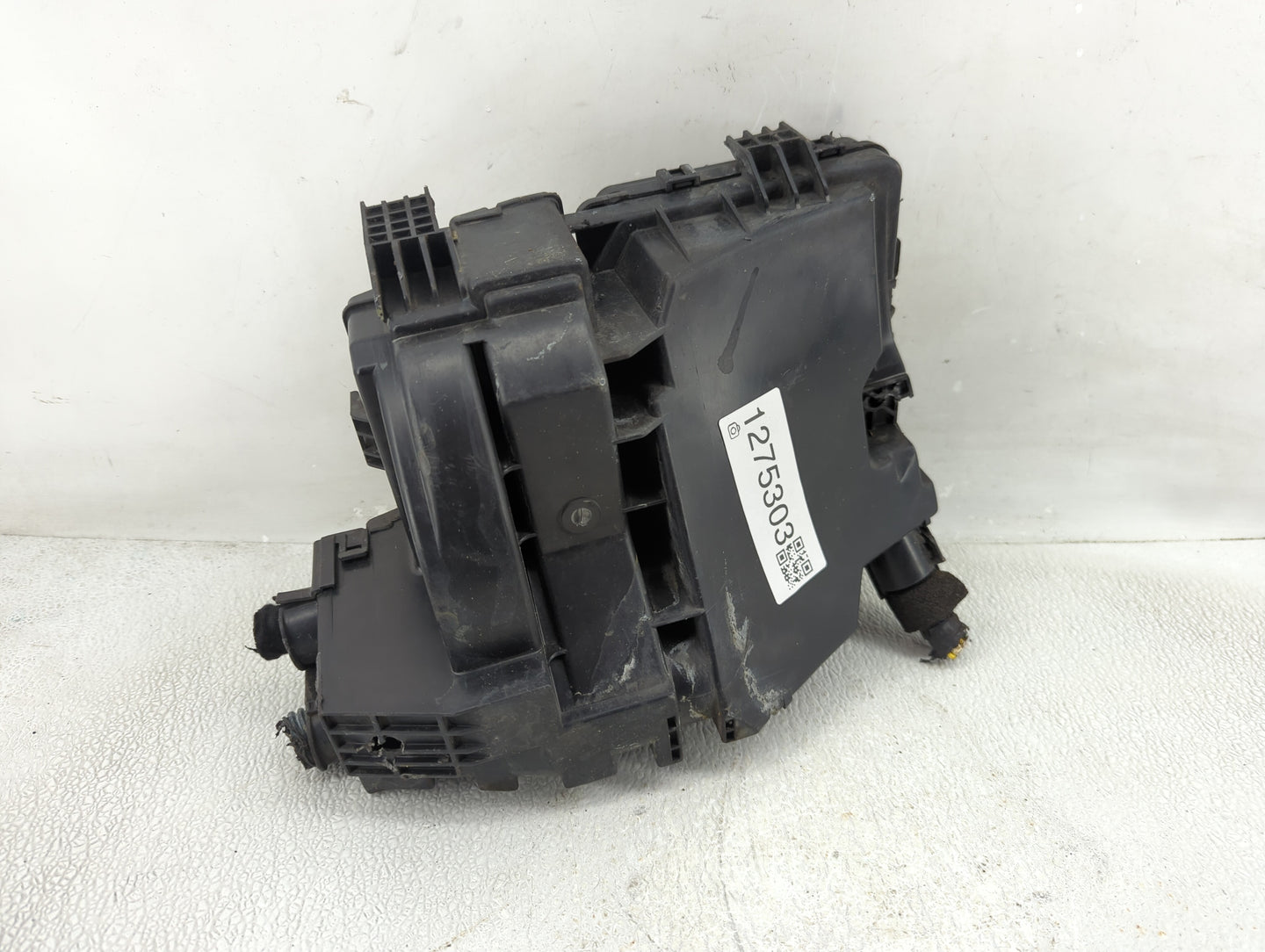 2007-2012 Nissan Sentra Fusebox Fuse Box Panel Relay Module P/N:284B8 ET000 Fits Fits 2007 2008 2009 2010 2011 2012 OEM Used