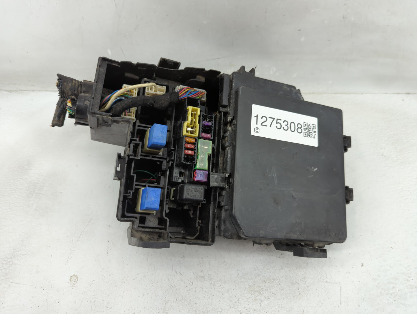 2007-2012 Nissan Sentra Fusebox Fuse Box Panel Relay Module Fits Fits 2007 2008 2009 2010 2011 2012 OEM Used Auto Parts - Oe